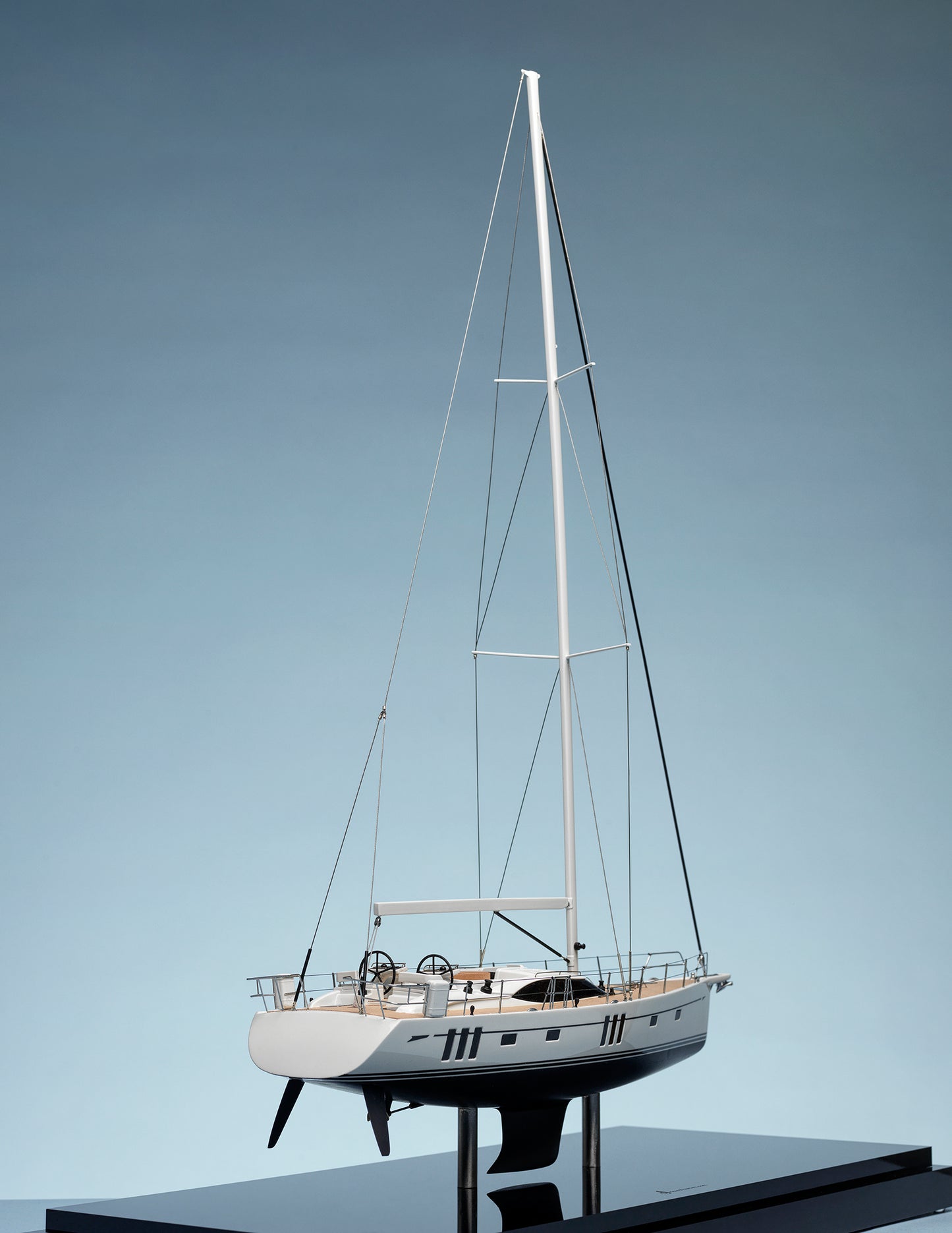 Oyster Full Model with full mast